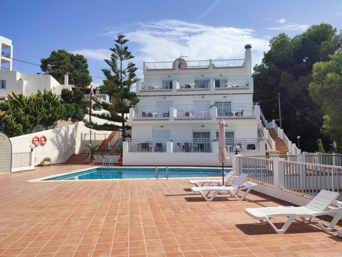 Apartamentos Es Puet Blanc Portinatx Bagian luar foto